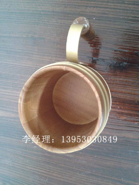 点击查看详细信息<br>标题：木制水杯 阅读次数：2986