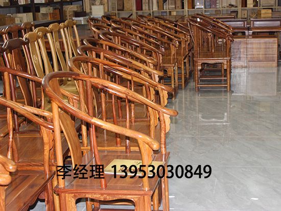 点击查看详细信息<br>标题：椅子 阅读次数：2797